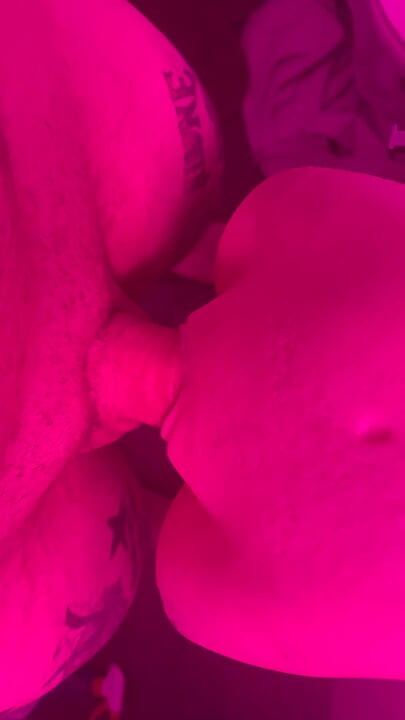 Is guriya ko bhar diya lil pussy