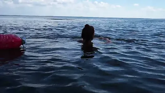 Berenang di Volga-river