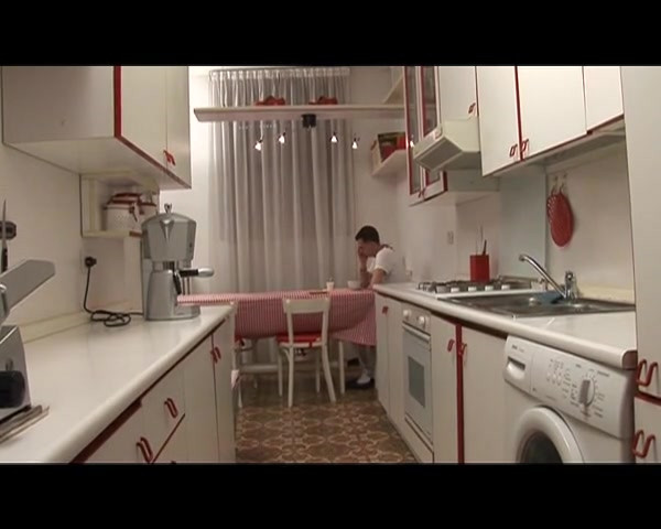 QUEL PORCO DI MIO NIPOTE CI SA FARE - scena 1