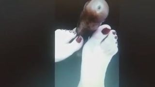 Fußfetisch, Footjob, sehr sexy Füße, Dildo, heiße Füße