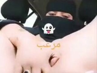 Chica saudita en cámara de sexo en vivo