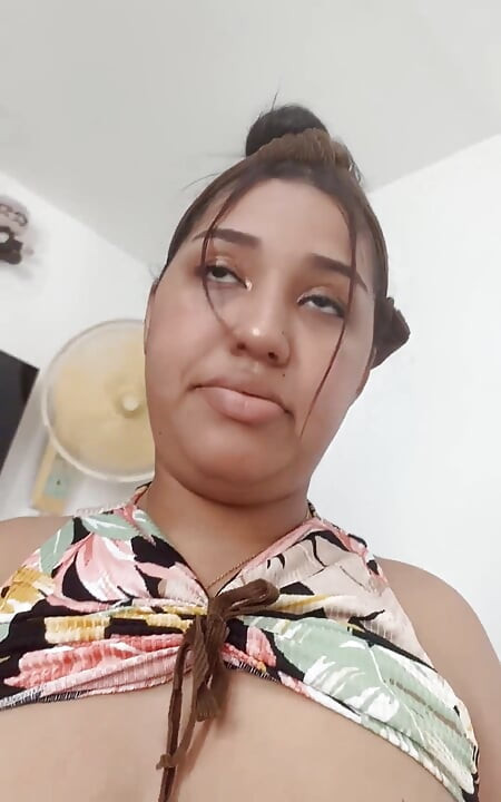 Porn casting Keilimar har varit i amatörporrindustrin länge och chefen betalar inte henne några tips