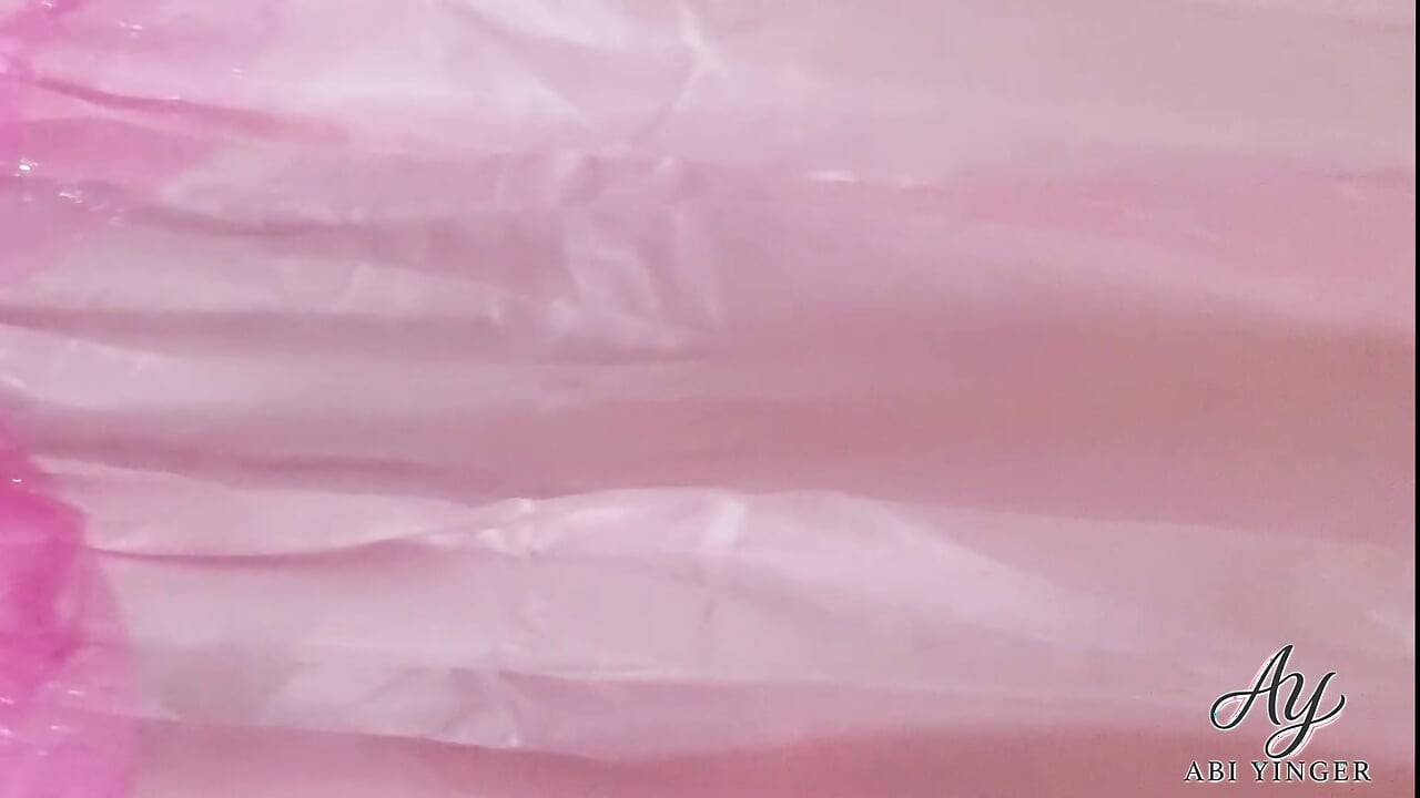 Muškarac postaje sissy princeza Peach