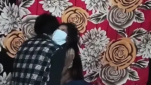 Индийский дези Suhagraat, муж и жена 1