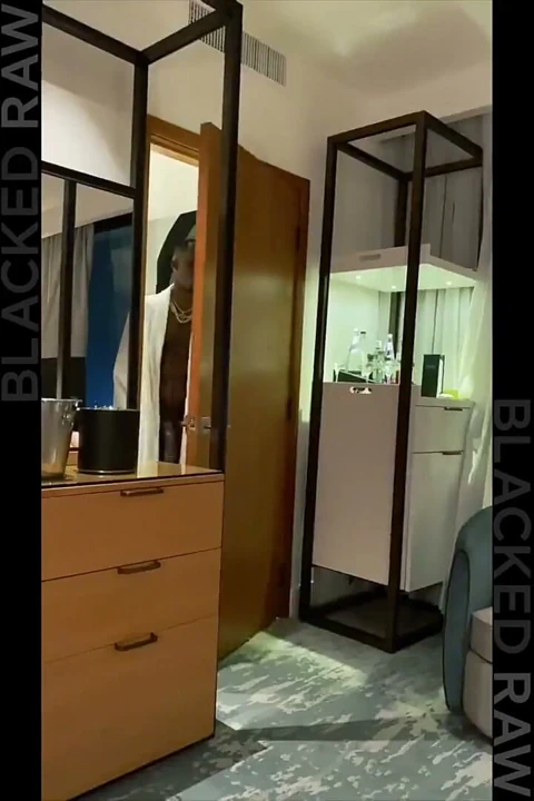Blackedraw Big-titted Hottie Fucks BBC While BF Is Away