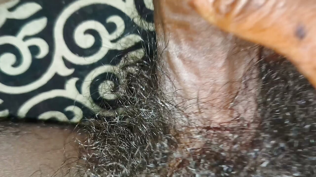 Hot Gujju aunty ki chudai kardi lover ne part 2