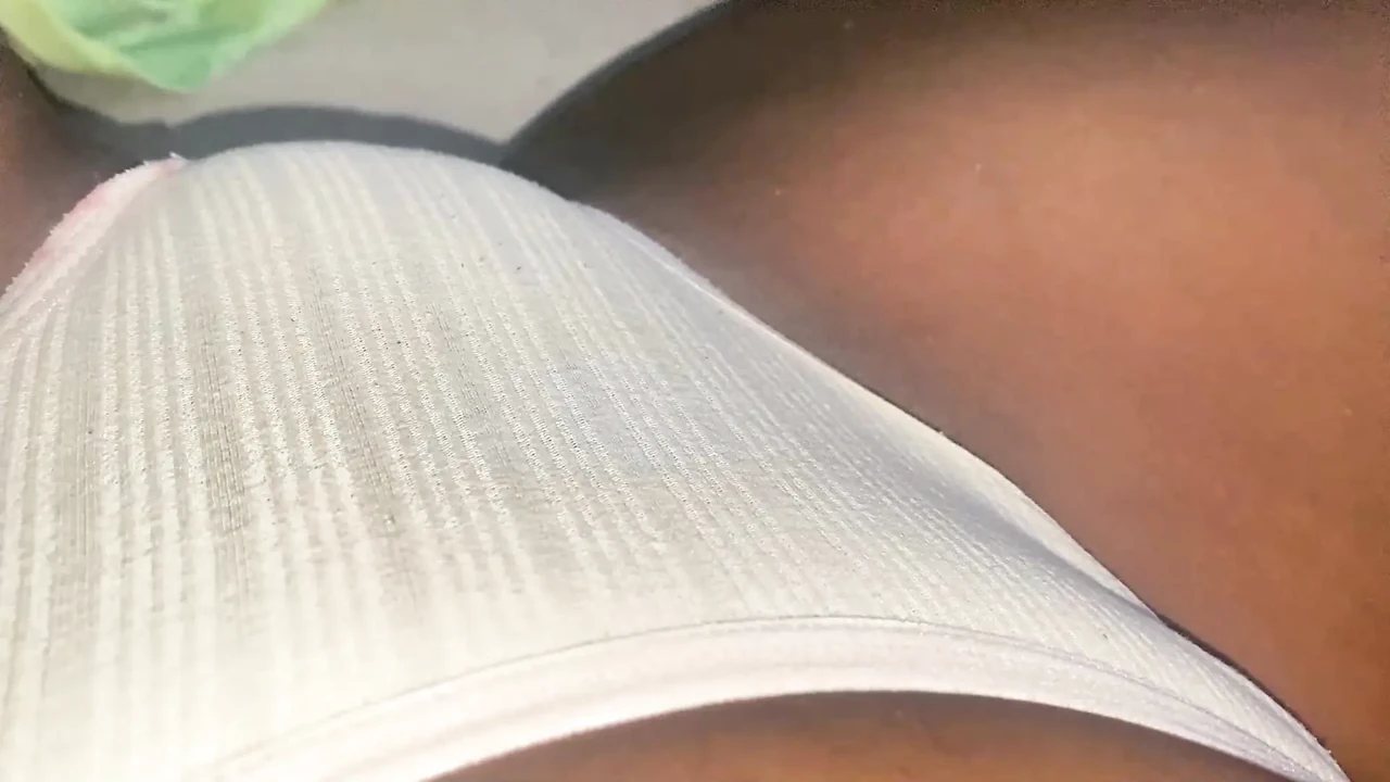 WHITE TANGUITA AND GOOD CUMSHOT