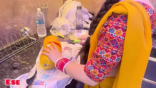 Devar Ka Khayal Rakhna Padta Hain- Khaane se Lekar choot chudai tak....