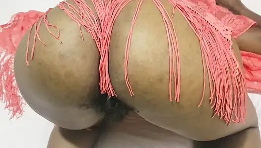 Hangisini ilk götünü ya da amcığını ya da götünü ya da amını yalarsın?