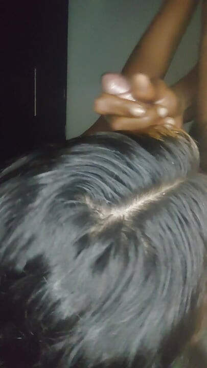 Lil latina draine l’amour avec une grosse noire