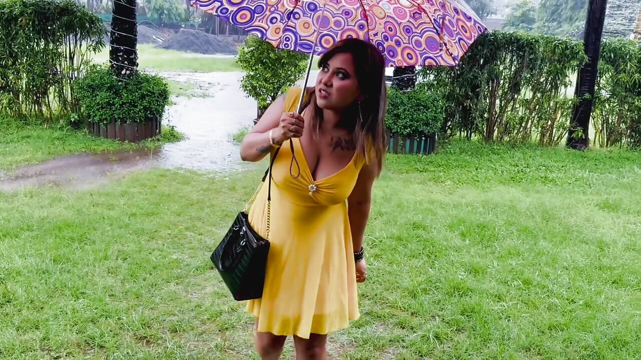 Boss Ne Staff Ke Sath Hardcore Sex Kiya Tina Nandy