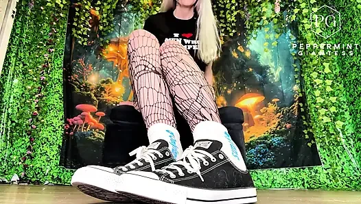 67 Giantess School Bully Tricks Nerd Into Worshiping My Massive Size 16 Stinky Feet - Shoe & Sock Removal