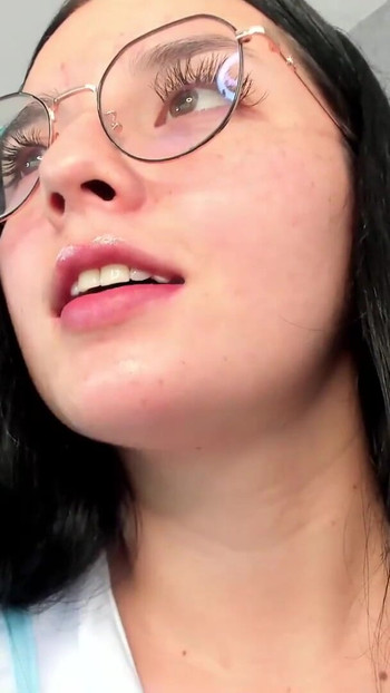 Must-see moment from "Hey papi puedo ser tu putita personal virtual? Me encanta disfrazarme como una chica inocente y putona"