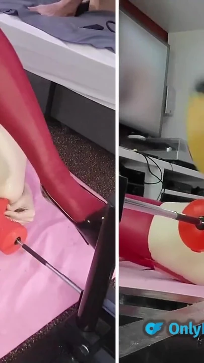 Unforgettable moment from "Anal orgasms on the fucking machine with British MILF Lisa Essex"