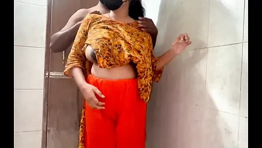 Memek besar pasangan desi Asia