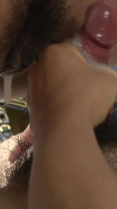 Emotional moment from "Thai Milf Notgeil fickt den Fotograf beim Casting"