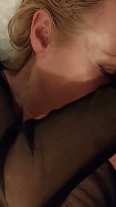 Amateur blonde mature wife enjoys sex games in tights | Clip 2