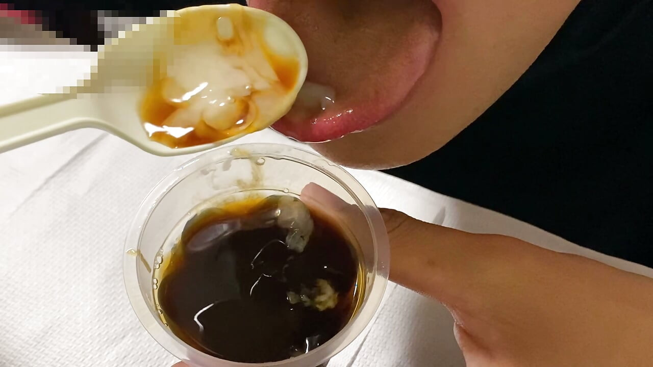 Eat coffee jelly with two servings of homemade milk
