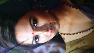 Камшот на лицо сексуальной Sana Khan