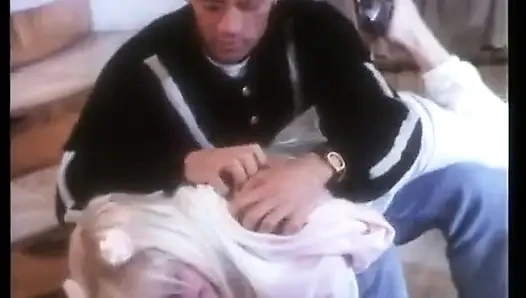 Rocco ve Ilona Staller amcık sikişiyor