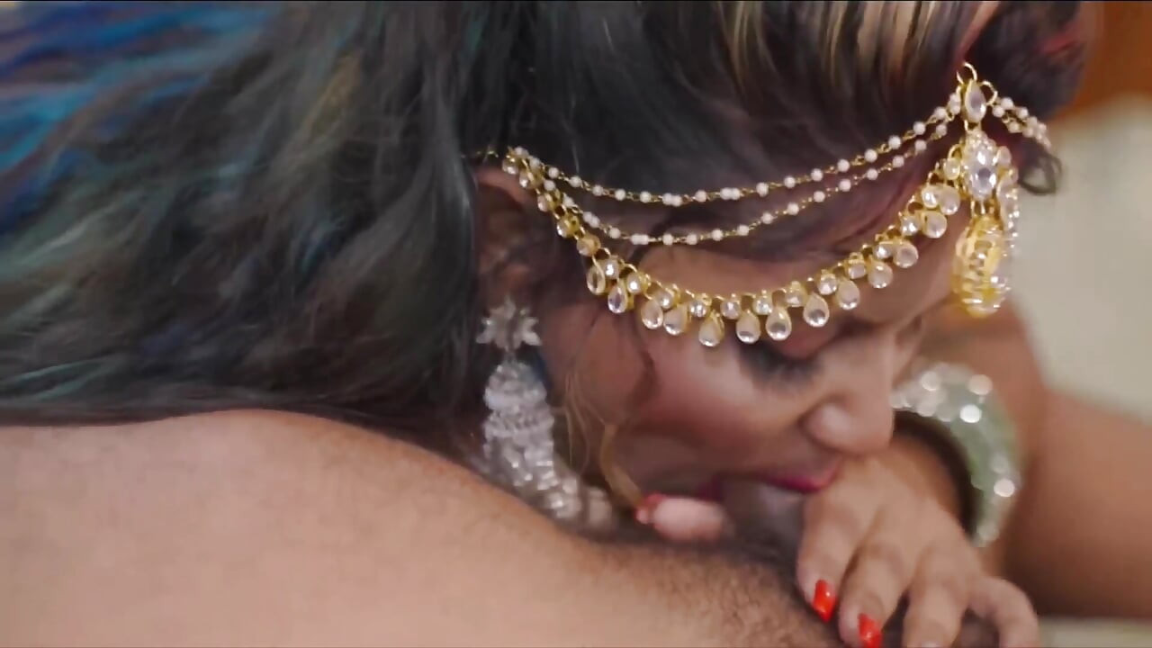 Dubai ke sekh ne bihari ladki ko nachaya phir chod diya