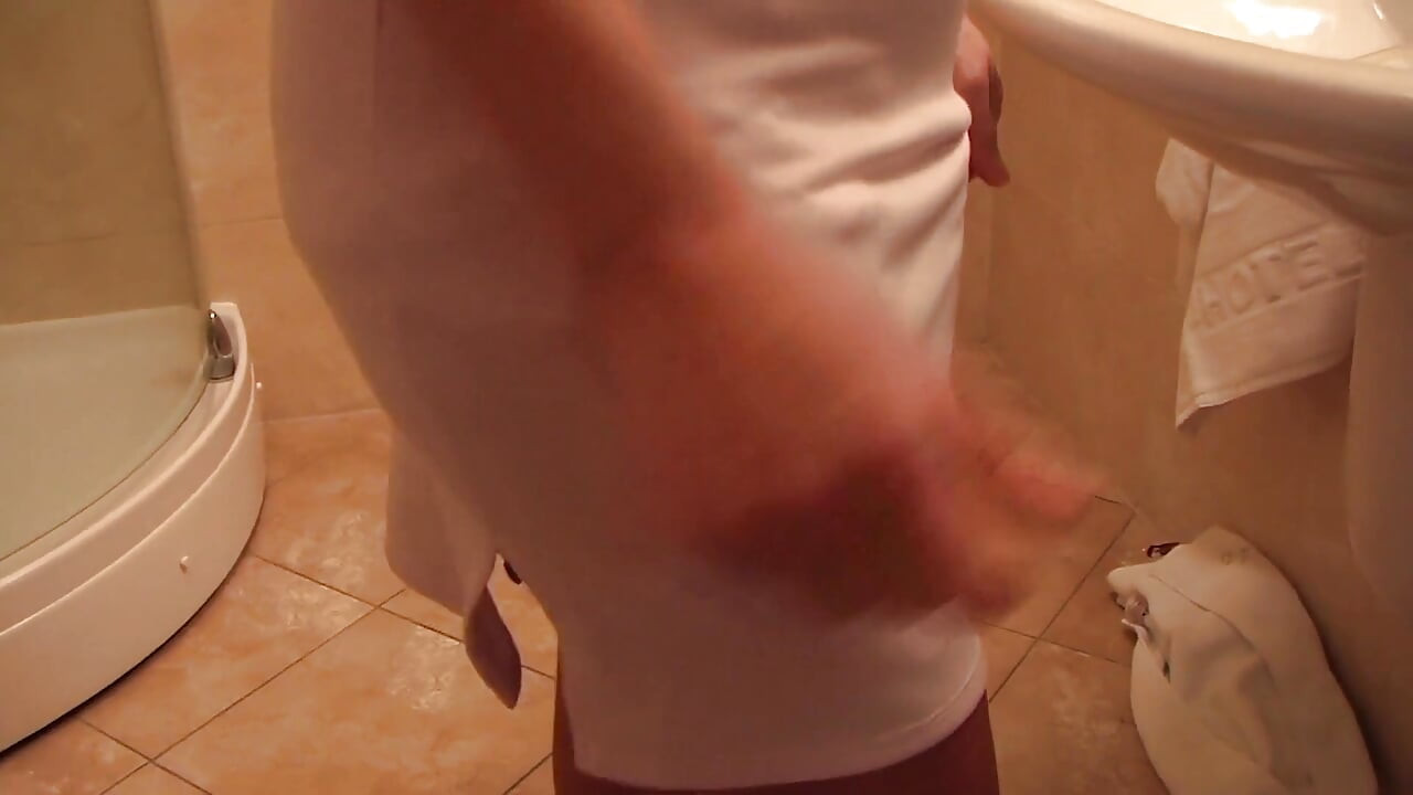 Cum Play in Nylon Stockings