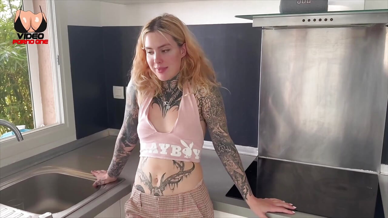 Dismantle Me in the Kitchen, My Husband Isn't Coming Home Today, We Have Time!