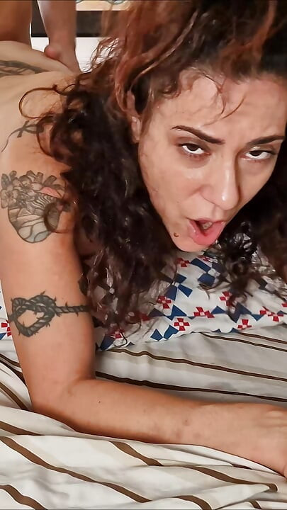 Extreme anal creampie nahaufnahme - hardcore, tiefes anal-hämmern mit sperma im arsch & extrem schmerzhafte gesichtsreaktionen