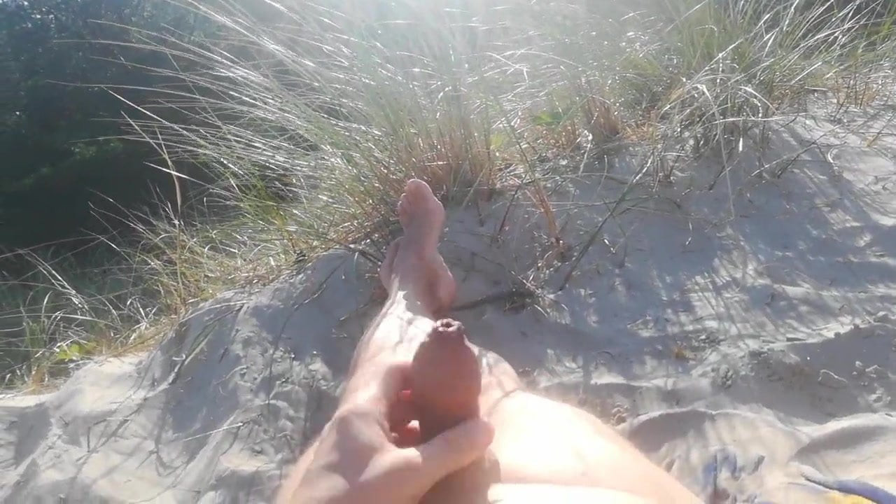 masturbation on beach