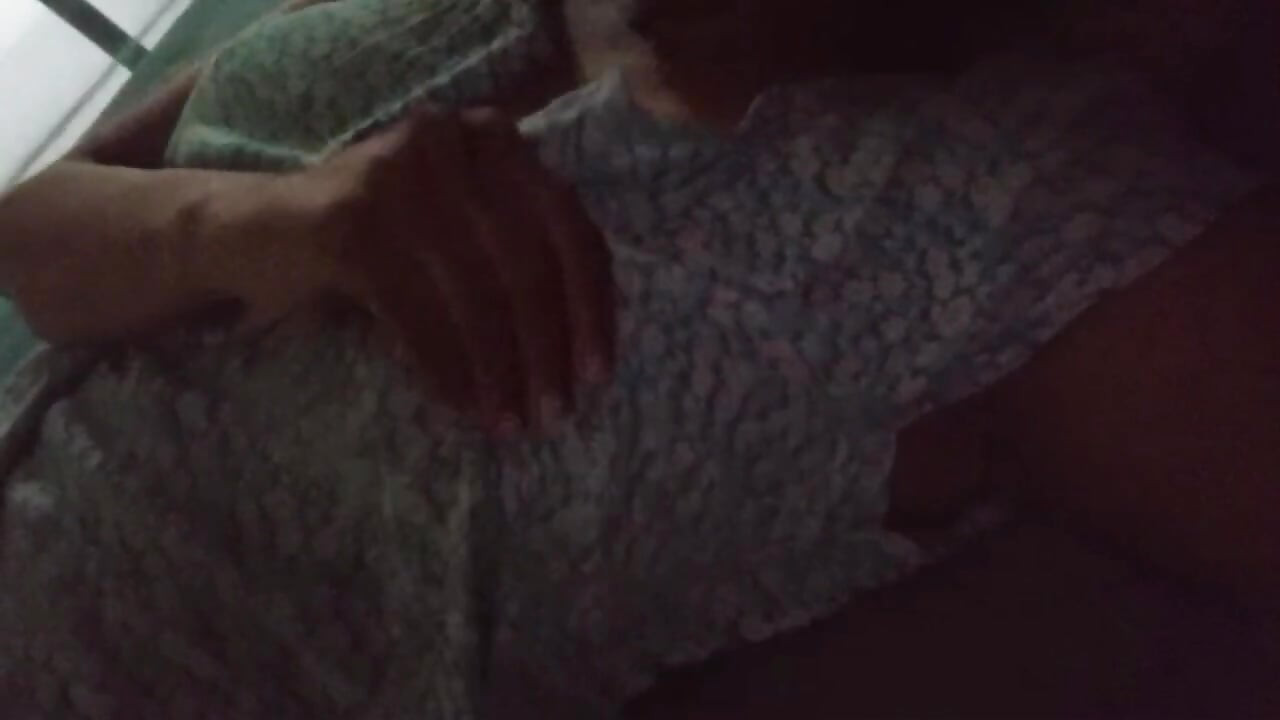 Adik tiri dengan toket besar dientot brutal sama dildo abang tirinya sendiri