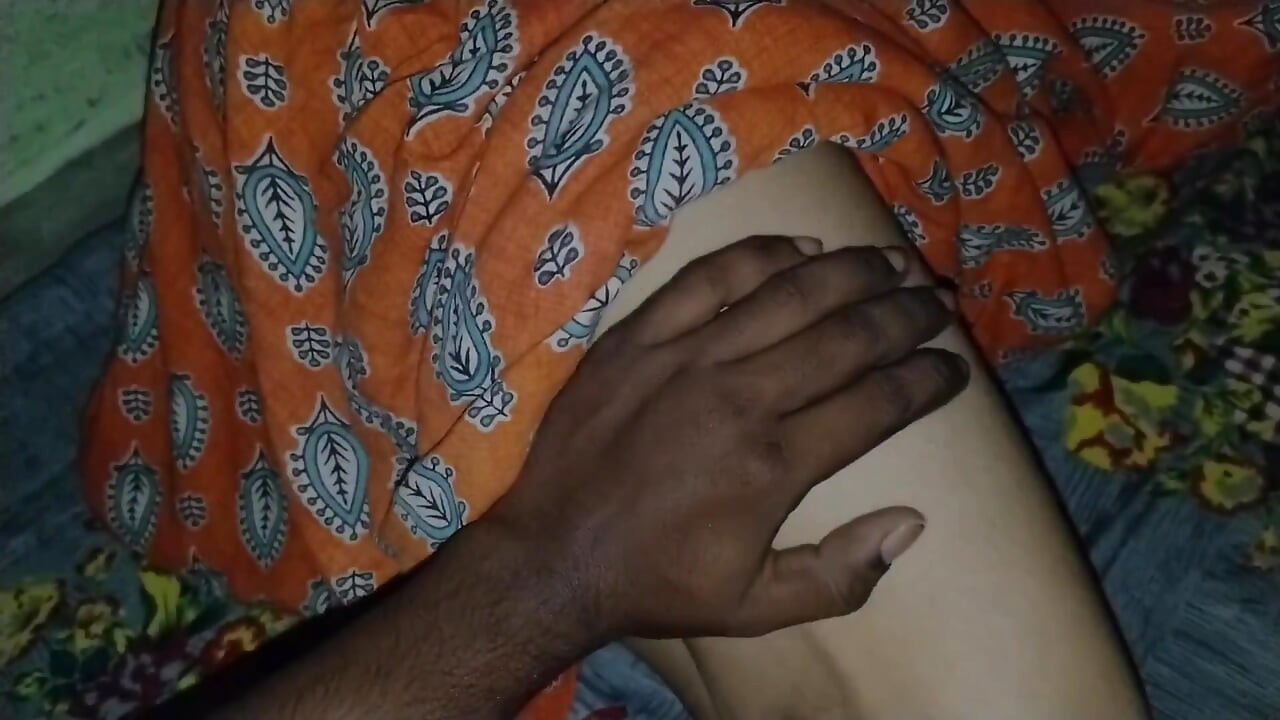 Sauteli Bahan so Rahi Thi Mauka Dekh Kar Sex Kar Liye