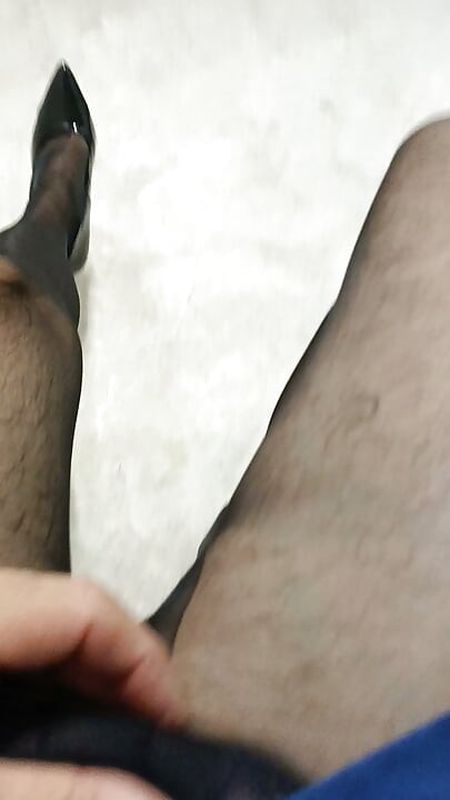 İş yerinde crossdressing - Cuma 12:04