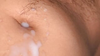 मैं उत्तेजित हो गई इसलिए मैं हस्तमैथुन करती हूं