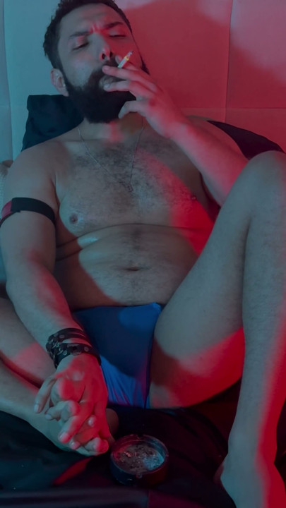Chill Evening Vibes: Smoking in Style with Speedo Lounge Session | Clip 1
