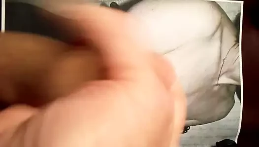 cg 12'ye saygı duruşu