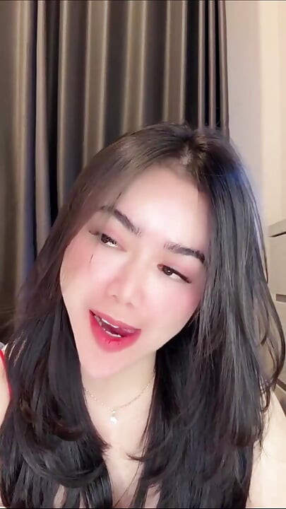 Live Indonesian Girls Who Make You Flirt
