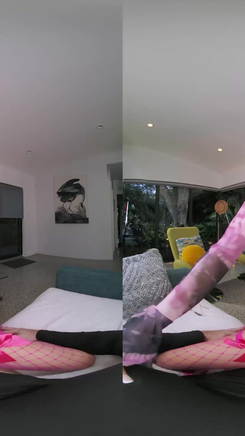 BaDoinkVR Nikki Nicole Needs To Be Filled With Large Amount Of Positive Energy Before Party | Clip 1