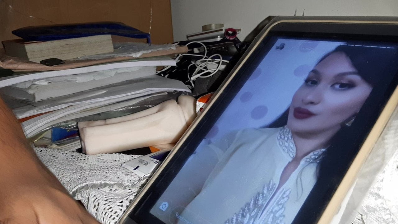 Cum tribute
