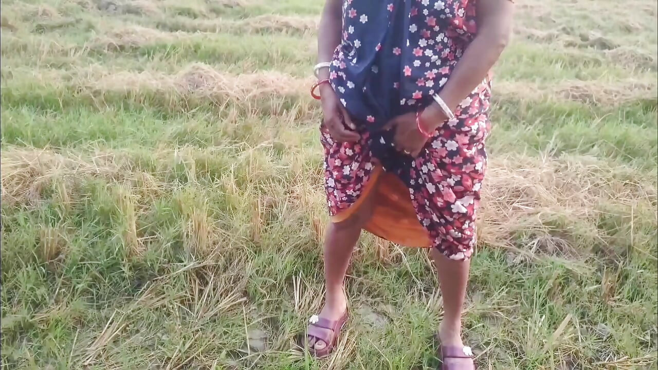 your nomita bhabhi ka amazin peeing
