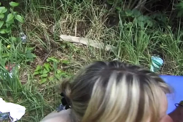 Tattooed French bitch eats cum after hot nature fuck