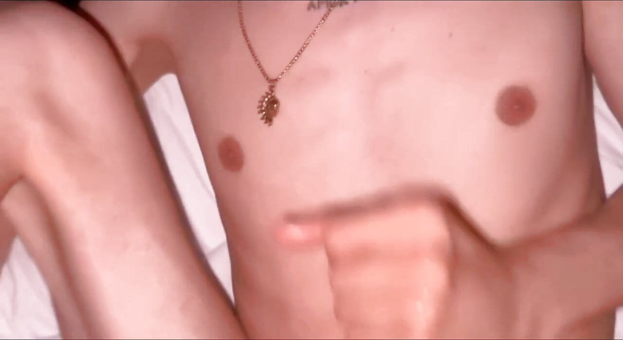 Stepdaddy Fucks His Boyfriend Without a Condom