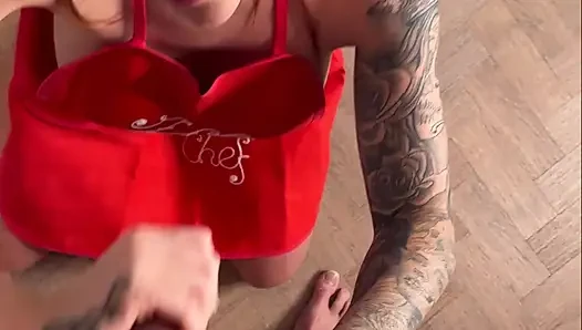 Istri hot inggris dientot sambil masak