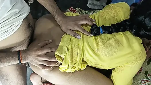 Ngentot pantat terbaik dalam audio hindi gaya anjing saudara tiri