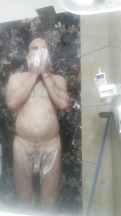 Indian desi man enjoy shower and masterbation show with neighbour and army officer