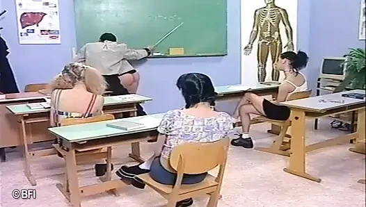 Специальный выпуск со шлепаньем с горячими тинками