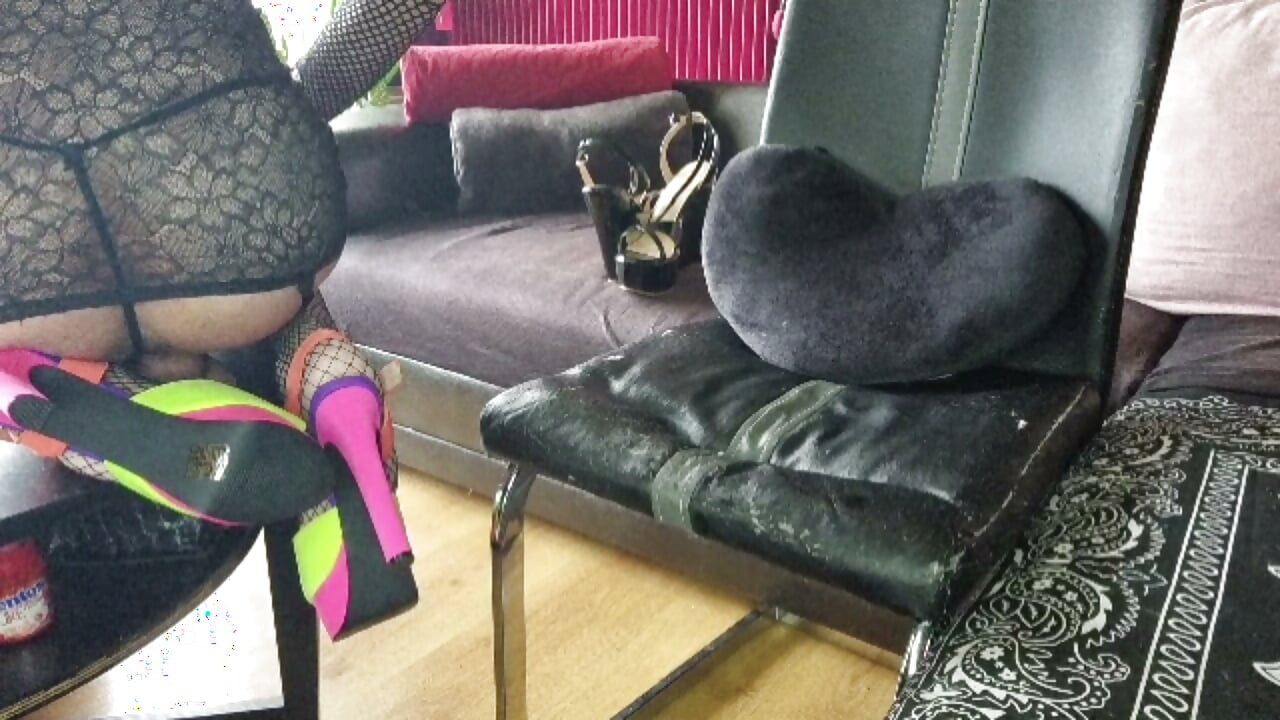 PoliceTrav👮🏻 ♀️HeeLs FLaShi CRs [Cum 25:17] VaneSsaBiTCHx PariSChienneTrvprod⁹¹