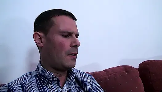 Vollbusige Reife Mutter in Strümpfen Wird Muschi Hart Geritten