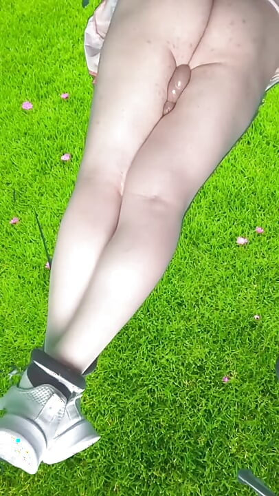 Bunda loira Femboy Sweet Juicy Ass Smooth Coxas Pirulito Maricas