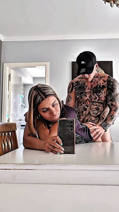 Intense Fucking in Front of the Mirror with Delicious Internal Cumshot Ends in Squirt