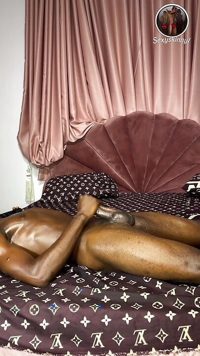 Kencing Kemudian Melancap